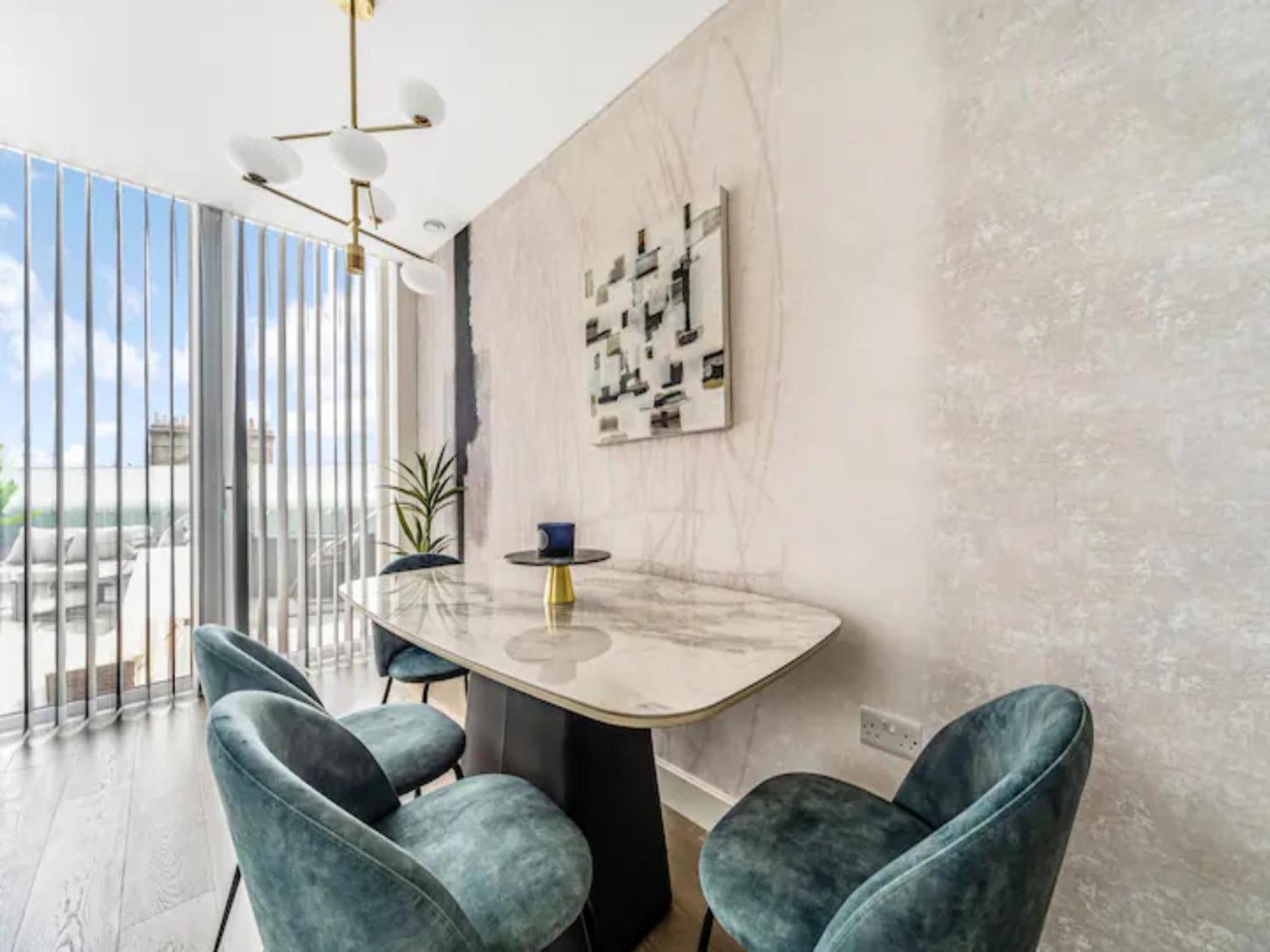 Pass The Keys Penthouse Oasis In Trendy Fulham Leilighet London Eksteriør bilde
